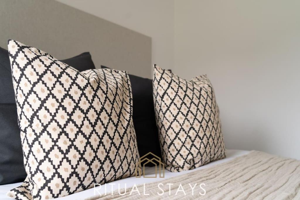 The Bracken'S By Ritual Stays Hemel Hempstead Eksteriør billede